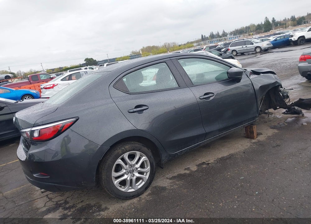 2016 SCION IA VIN: 3MYDLBZV4GY132358