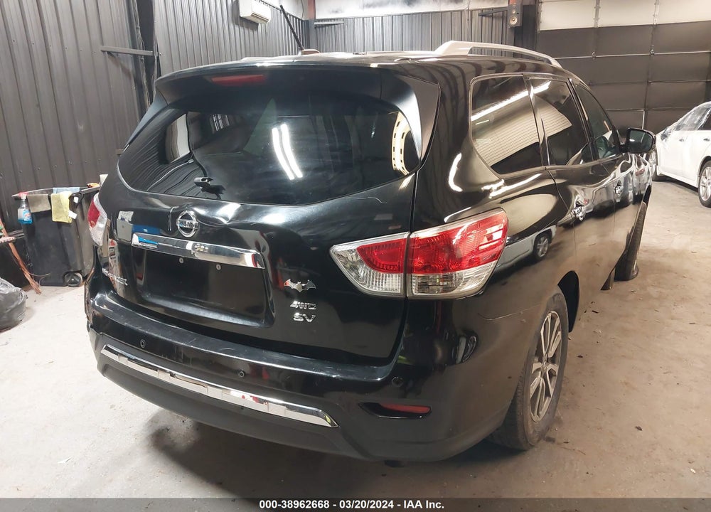 2013 NISSAN PATHFINDER SV VIN: 5N1AR2MM4DC687485