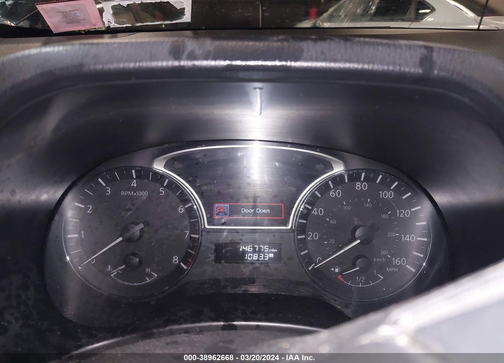2013 NISSAN PATHFINDER SV VIN: 5N1AR2MM4DC687485
