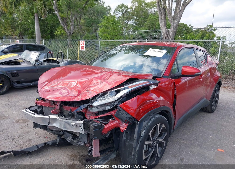 2020 TOYOTA C-HR XLE VIN: JTNKHMBX3L1092847