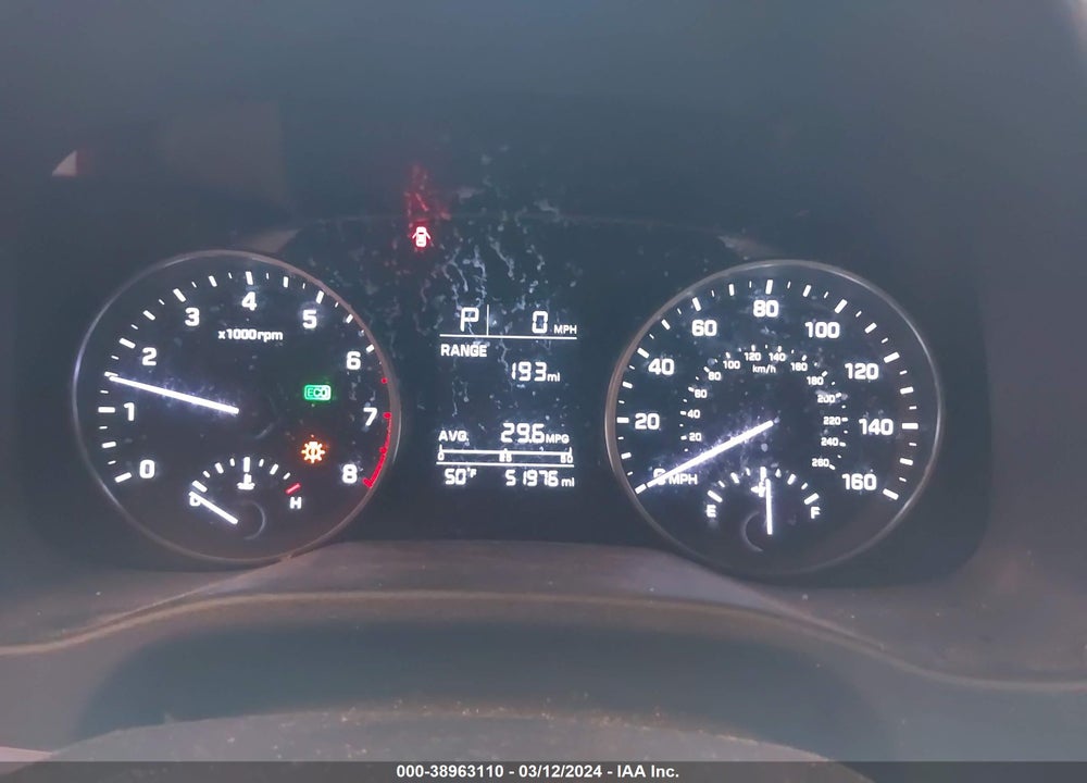 2018 HYUNDAI ELANTRA SE VIN: KMHD74LF2JU580894