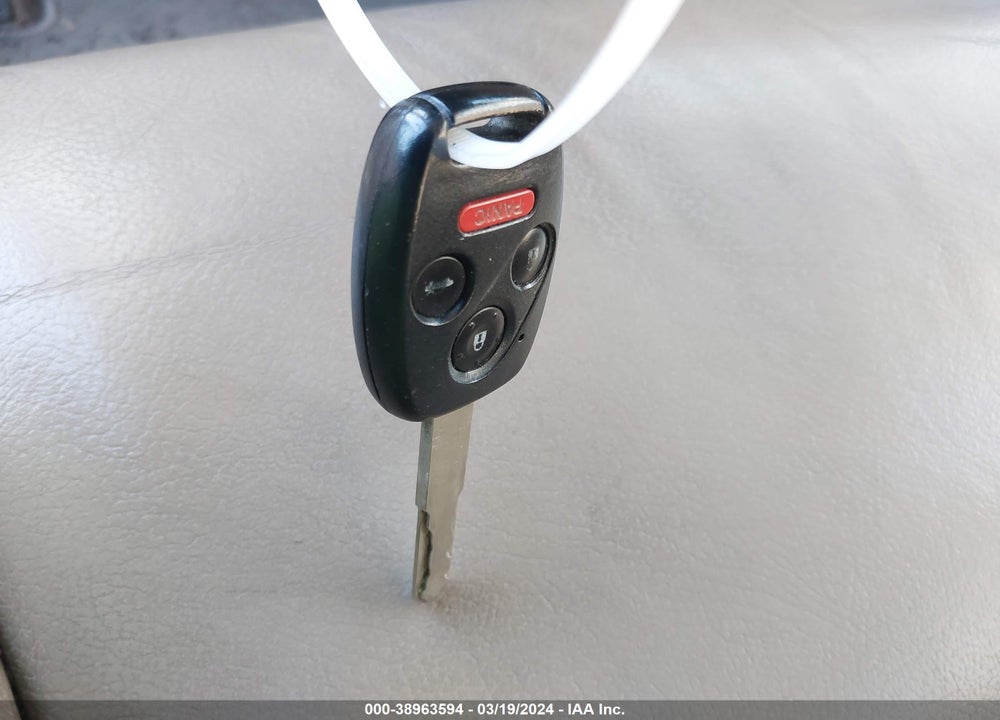 2005 HONDA ACCORD HYBRID IMA VIN: JHMCN364X5C002160