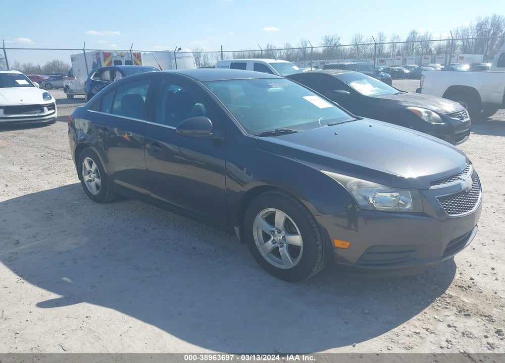 2014 CHEVROLET CRUZE 1LT AUTO VIN: 1G1PC5SB8E7327979