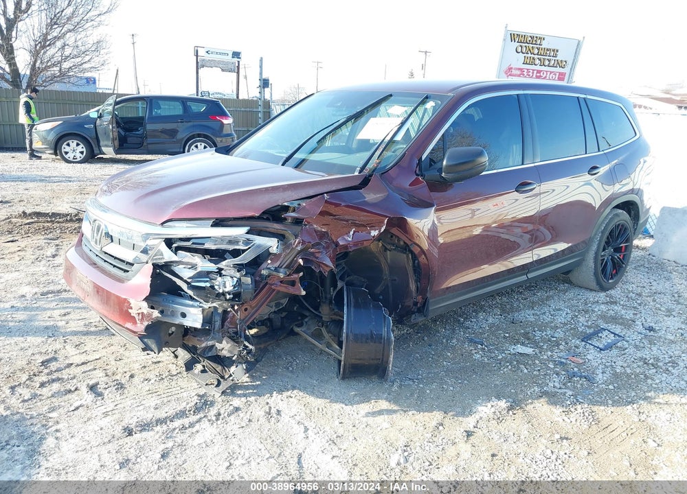 2019 HONDA PILOT LX VIN: 5FNYF6H15KB031041