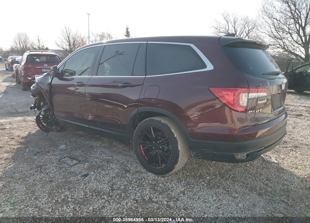 2019 HONDA PILOT LX VIN: 5FNYF6H15KB031041