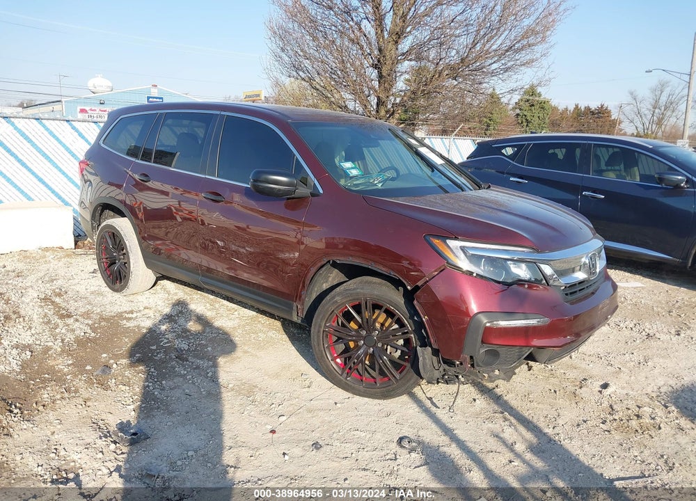 2019 HONDA PILOT LX VIN: 5FNYF6H15KB031041