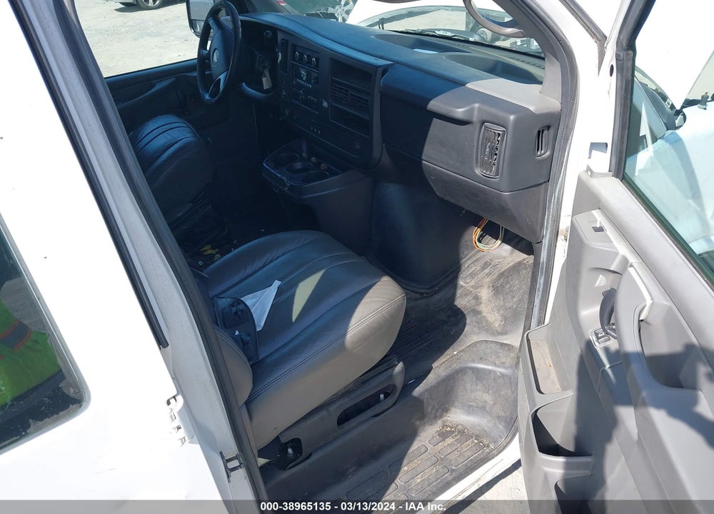 2014 CHEVROLET EXPRESS 1500 VIN: 1GCSGAFXXE1110974