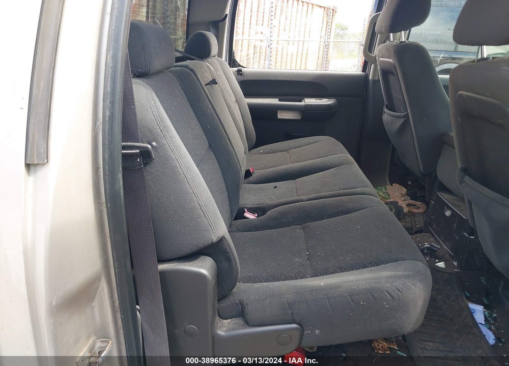 2008 GMC SIERRA 2500HD SLE1 VIN: 1GTHC236X8F190937