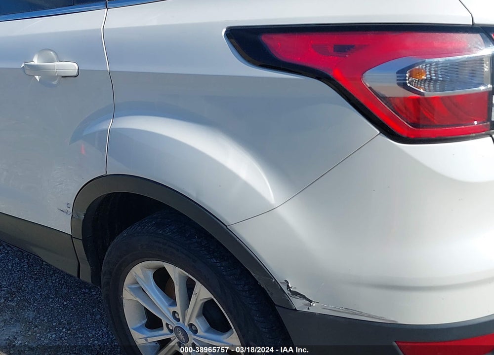 2018 FORD ESCAPE SEL VIN: 1FMCU0HD0JUA20280