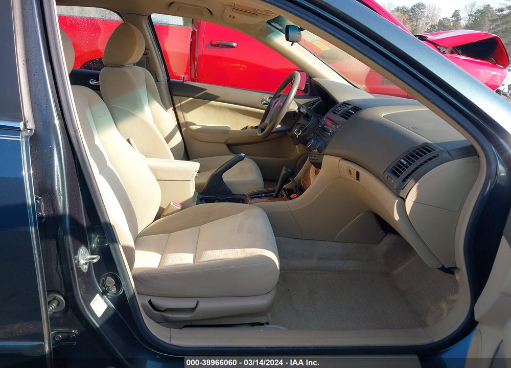 2004 HONDA ACCORD 2.4 EX VIN: 1HGCM56664A160248