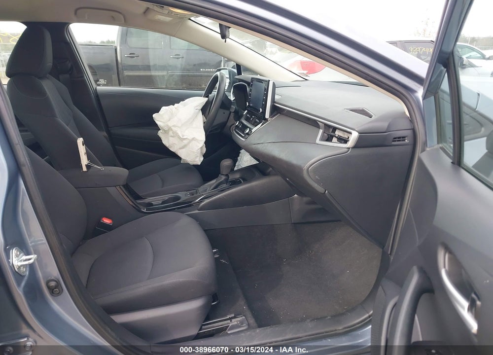 2021 TOYOTA COROLLA LE VIN: 5YFEPMAE3MP249052