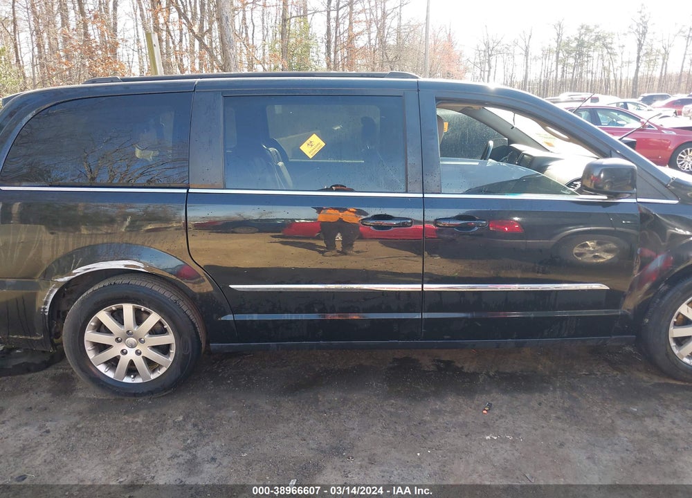 2016 CHRYSLER TOWN & COUNTRY TOURING VIN: 2C4RC1BG8GR213745