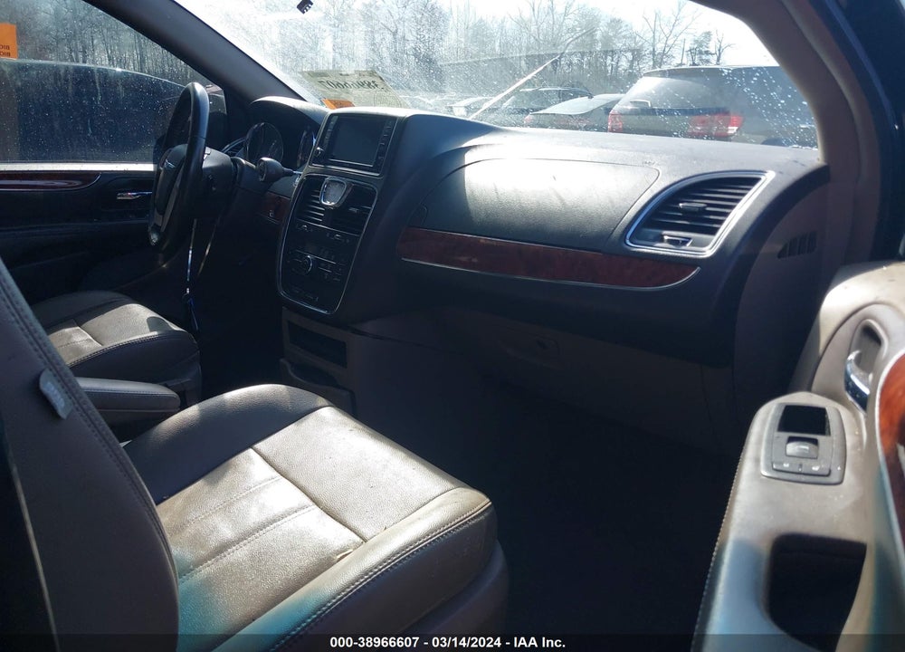 2016 CHRYSLER TOWN & COUNTRY TOURING VIN: 2C4RC1BG8GR213745