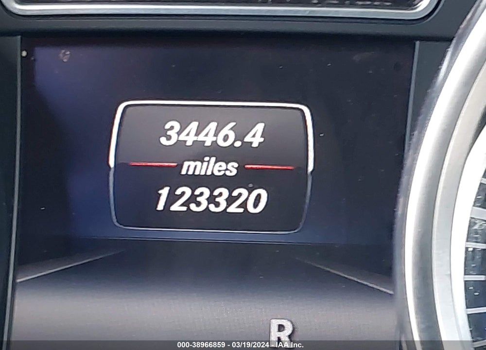 2014 MERCEDES-BENZ ML 350 4MATIC VIN: 4JGDA5HB0EA345625