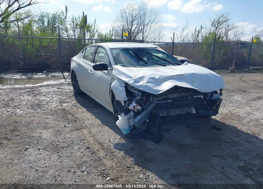 2024 NISSAN ALTIMA SR FWD VIN: 1N4BL4CVXRN343645