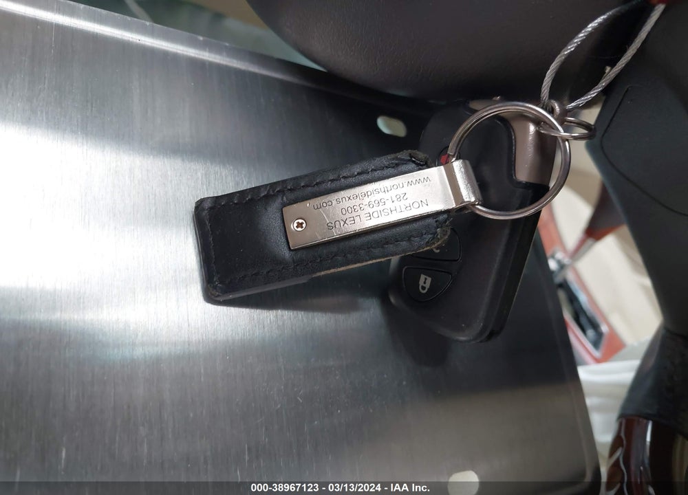2011 LEXUS ES 350 VIN: JTHBK1EG8B2470443