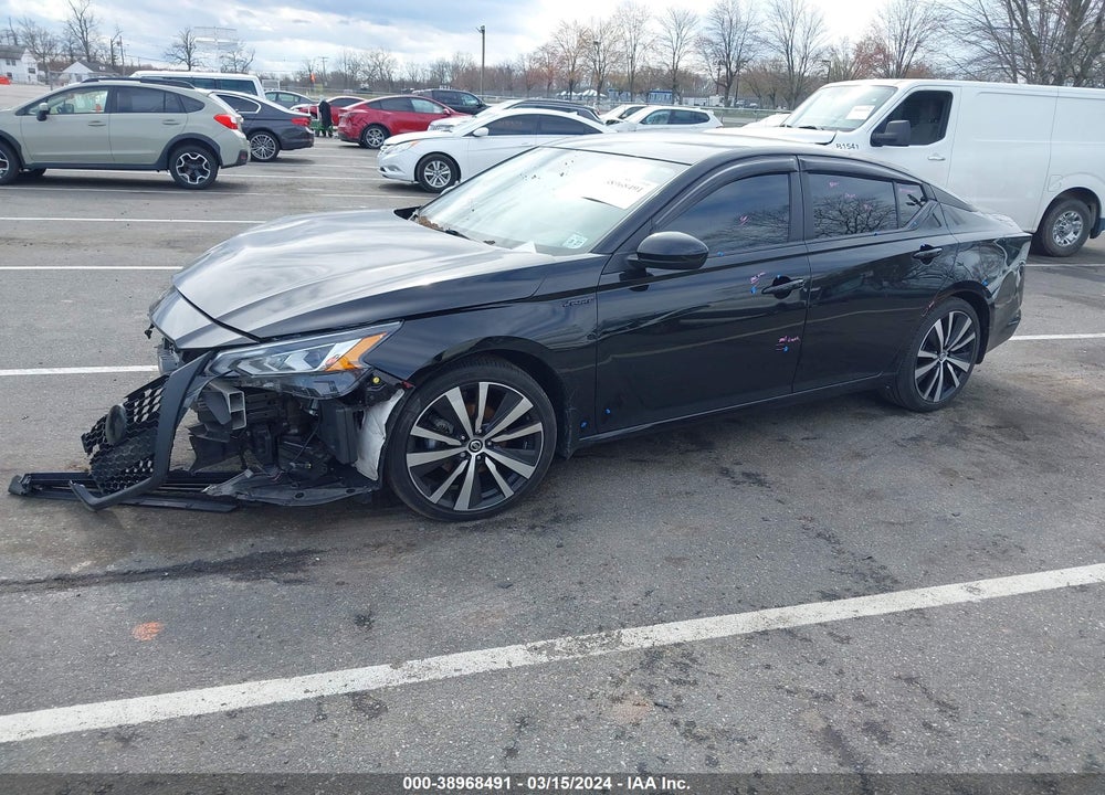 2022 NISSAN ALTIMA SR FWD VIN: 1N4BL4CV8NN337384