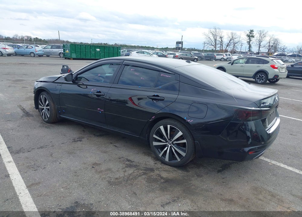 2022 NISSAN ALTIMA SR FWD VIN: 1N4BL4CV8NN337384