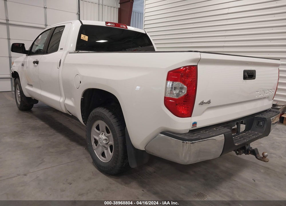 2017 TOYOTA TUNDRA SR5 5.7L V8 VIN: 5TFUW5F14HX602478