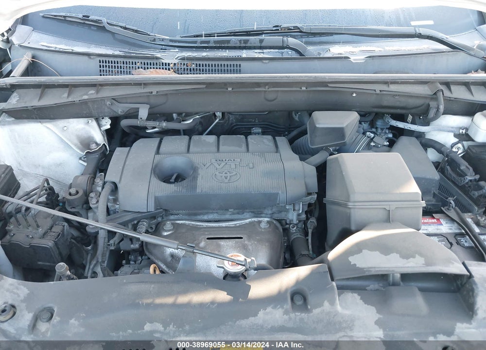 2018 TOYOTA HIGHLANDER LE VIN: 5TDZARFH2JS039547