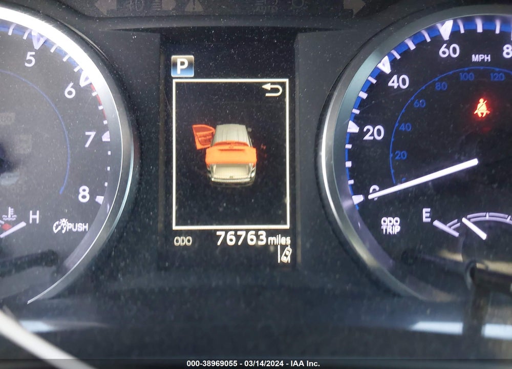 2018 TOYOTA HIGHLANDER LE VIN: 5TDZARFH2JS039547