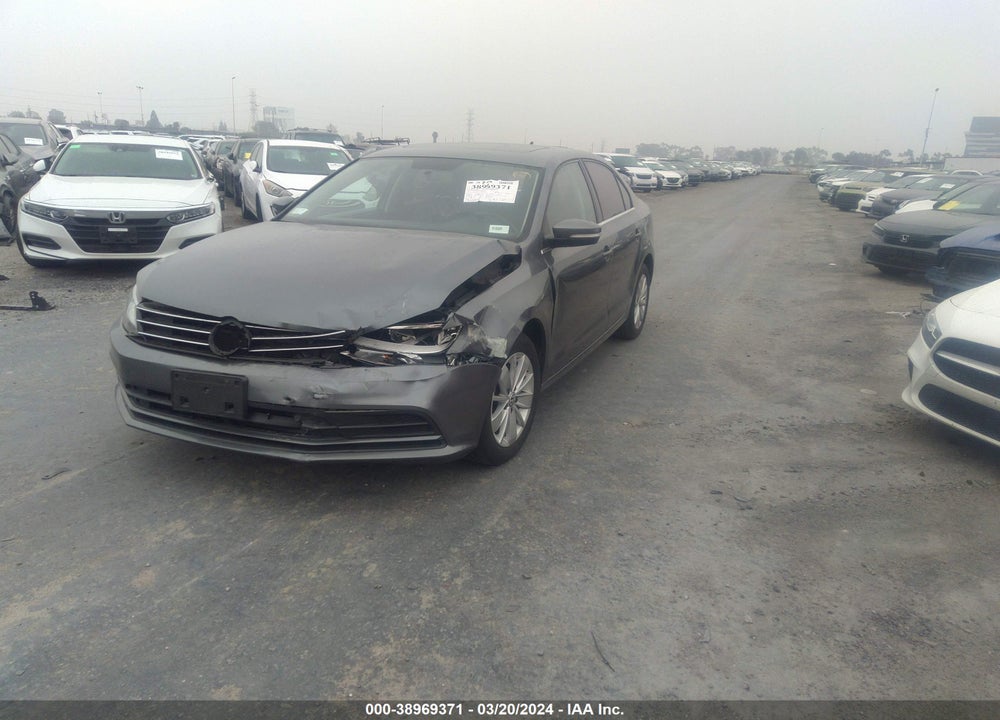 2015 VOLKSWAGEN JETTA 1.8T SE VIN: 3VWD17AJ3FM412950