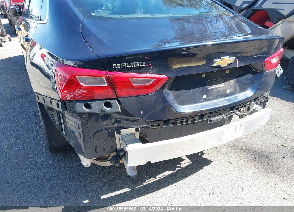 2018 CHEVROLET MALIBU LT VIN: 1G1ZD5ST1JF115861