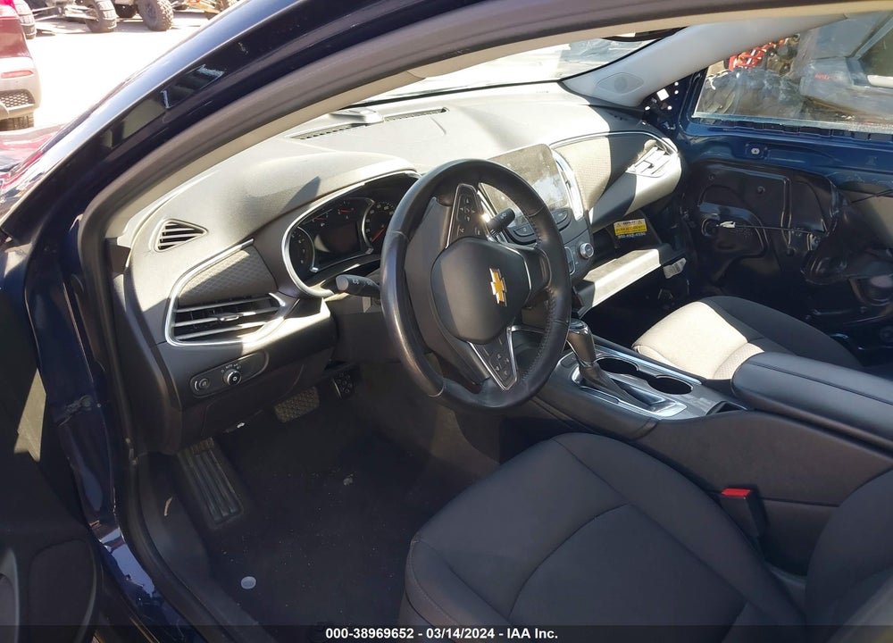2018 CHEVROLET MALIBU LT VIN: 1G1ZD5ST1JF115861