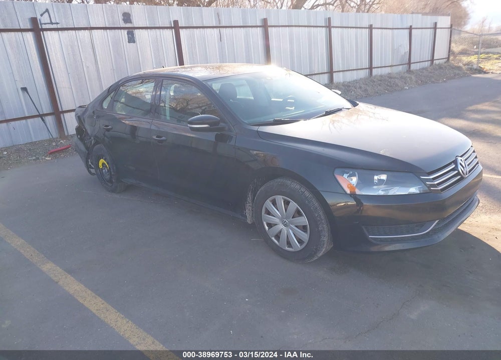 2013 VOLKSWAGEN PASSAT 2.5L S VIN: 1VWAH7A39DC150785