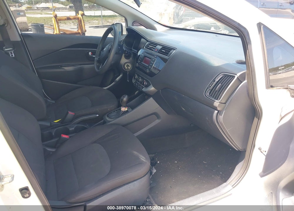 2016 KIA RIO VIN: KNADM4A38G6663472