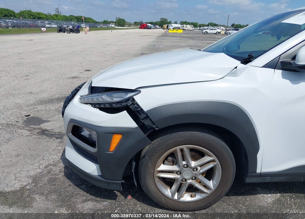 2019 HYUNDAI KONA SE VIN: KM8K12AA0KU337784