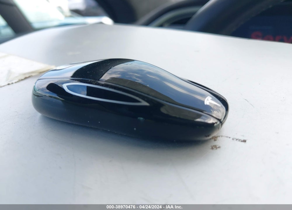 2016 TESLA MODEL S 60D/70D/75D/85D/90D VIN: 5YJSA1E21GF150426
