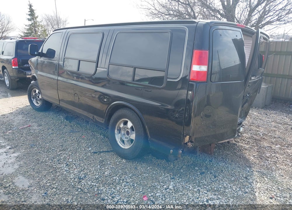 2003 GMC SAVANA UPFITTER VIN: 1GDFG15X131229427