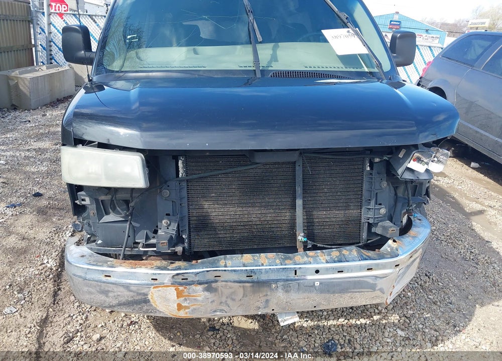 2003 GMC SAVANA UPFITTER VIN: 1GDFG15X131229427