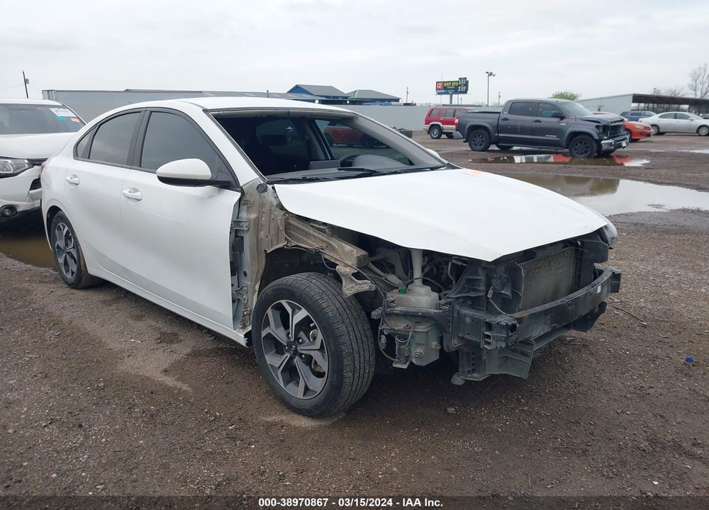 2021 KIA FORTE LXS VIN: 3KPF24ADXME343649