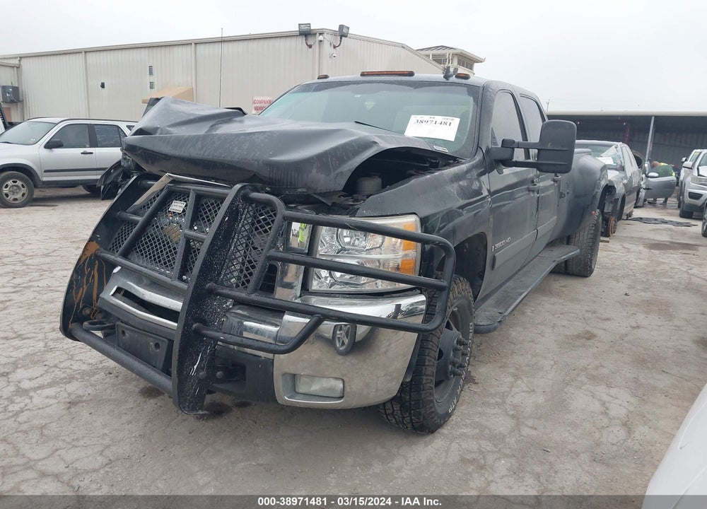 2008 CHEVROLET SILVERADO 3500HD LT1 VIN: 1GCJK33688F148809