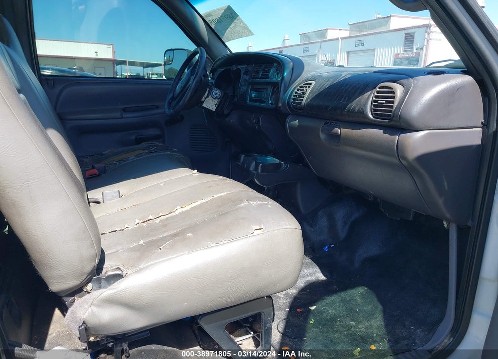 2001 DODGE RAM 2500 ST VIN: 3B6KC26Z71M584627