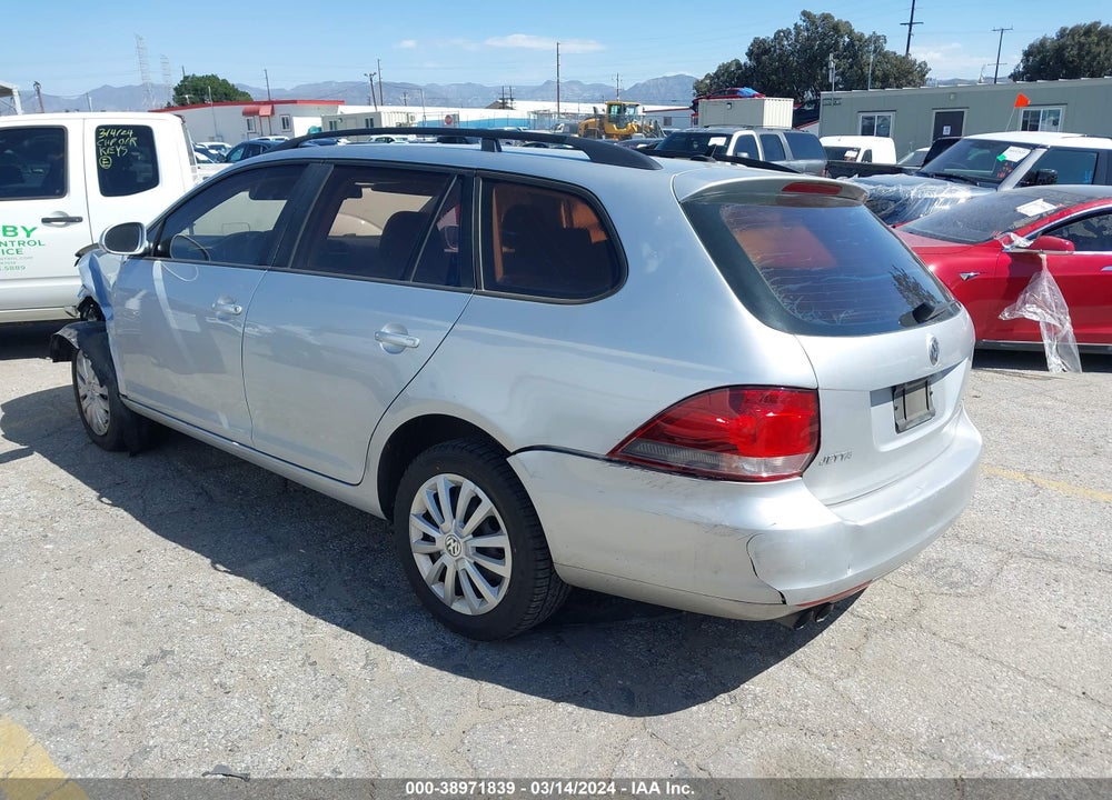 2013 VOLKSWAGEN JETTA SPORTWAGEN 2.5L S VIN: 3VWPP7AJ4DM642733