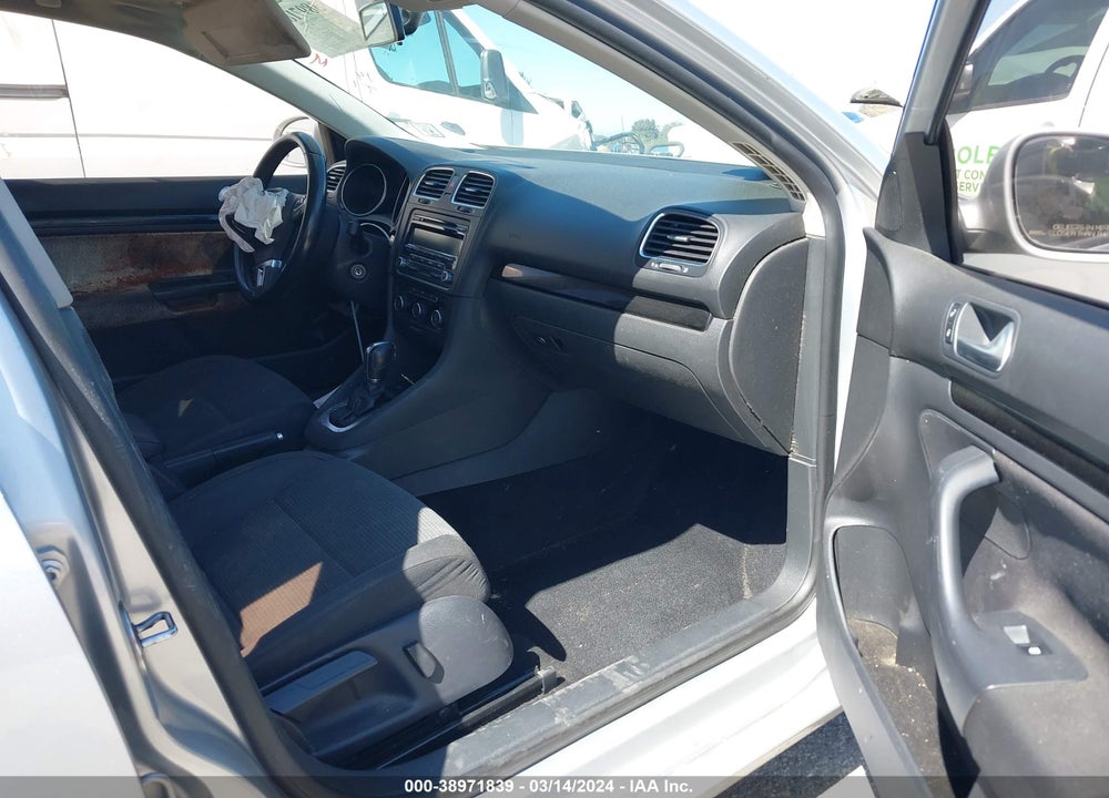 2013 VOLKSWAGEN JETTA SPORTWAGEN 2.5L S VIN: 3VWPP7AJ4DM642733