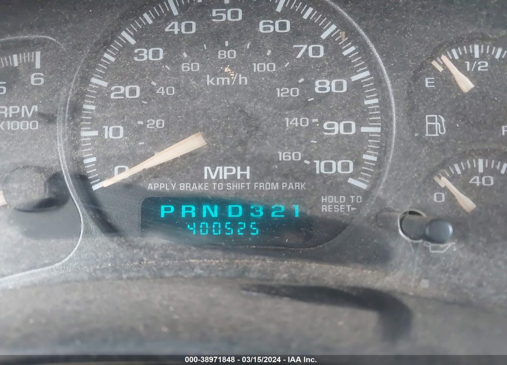 2002 CHEVROLET TAHOE LS VIN: 1GNEC13Z22R170394