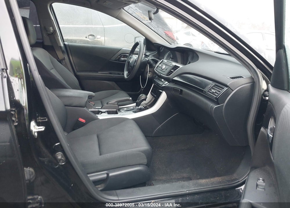 2016 HONDA ACCORD LX VIN: 1HGCR2F32GA077832