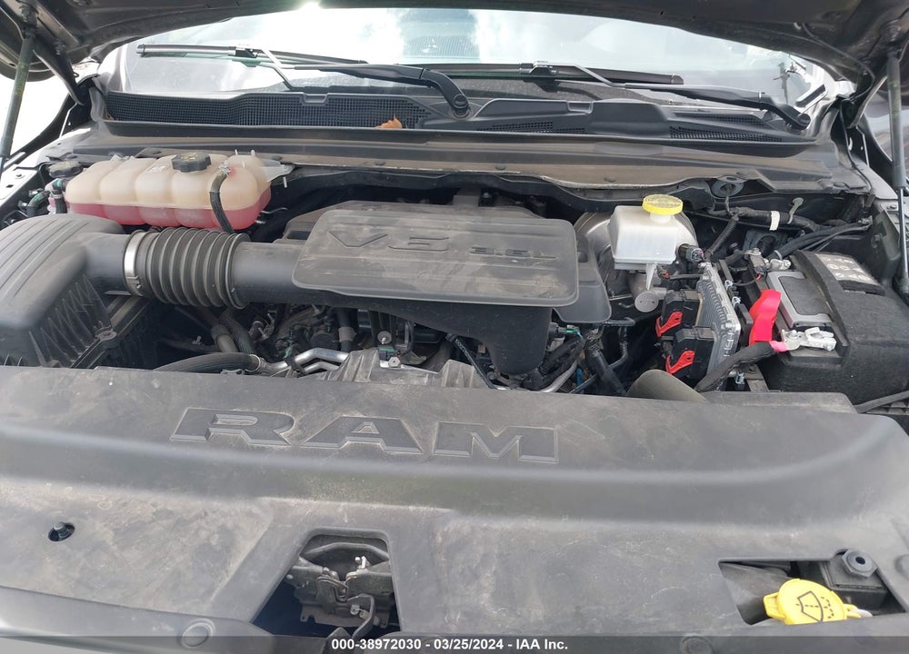 2022 RAM 1500 VIN: 1C6RREBG5NN290841