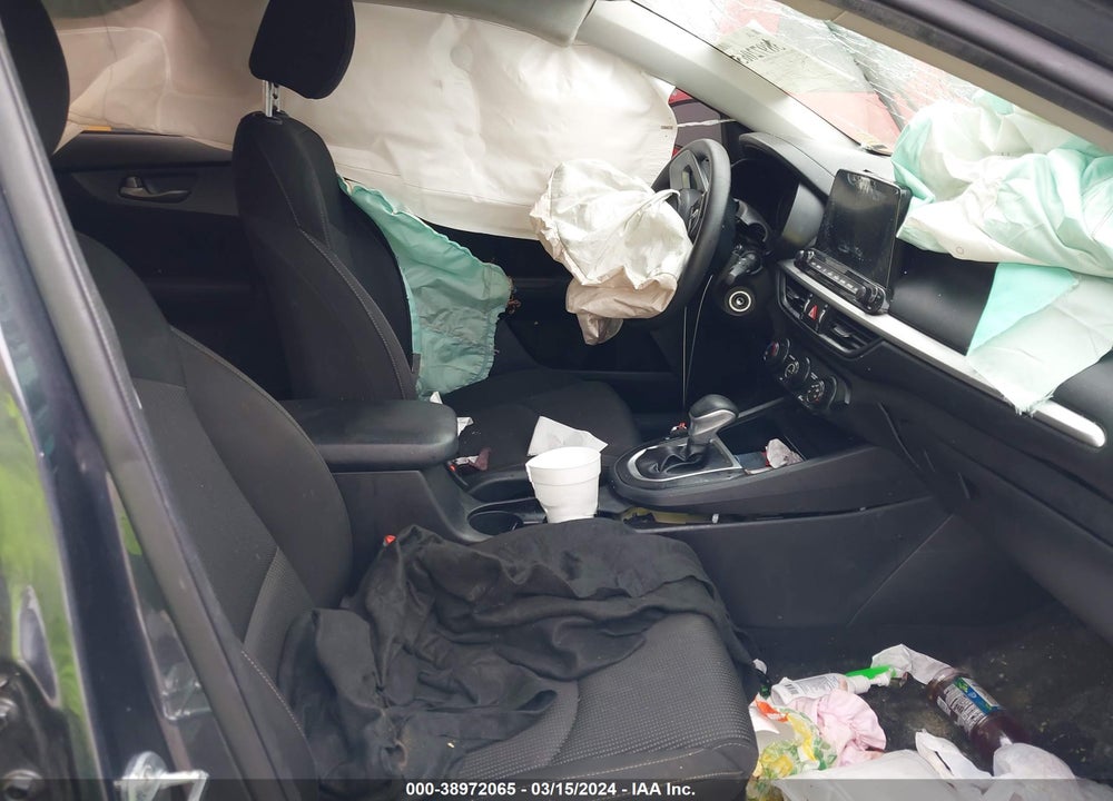 2021 KIA FORTE FE VIN: 3KPF24ADXME312403