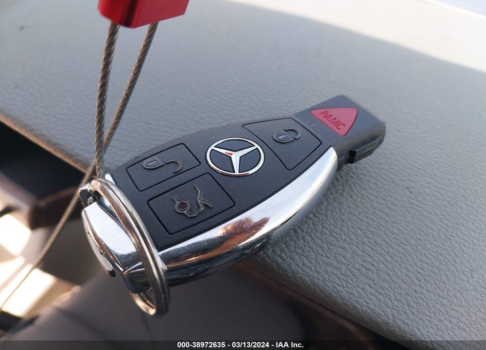2013 MERCEDES-BENZ E-CLASS VIN: WDDHF5KB0DA688195