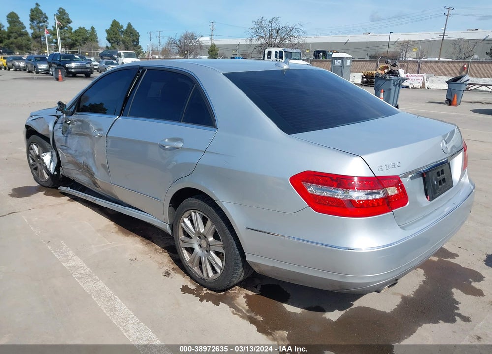 2013 MERCEDES-BENZ E-CLASS VIN: WDDHF5KB0DA688195