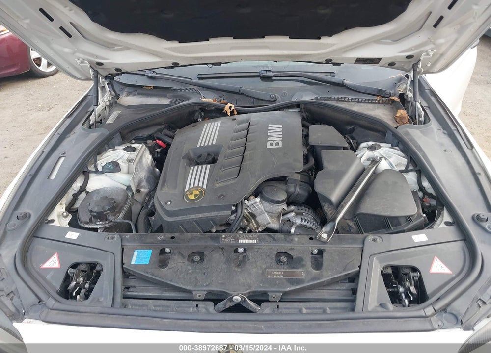 2011 BMW 528I VIN: WBAFR1C55BC260826