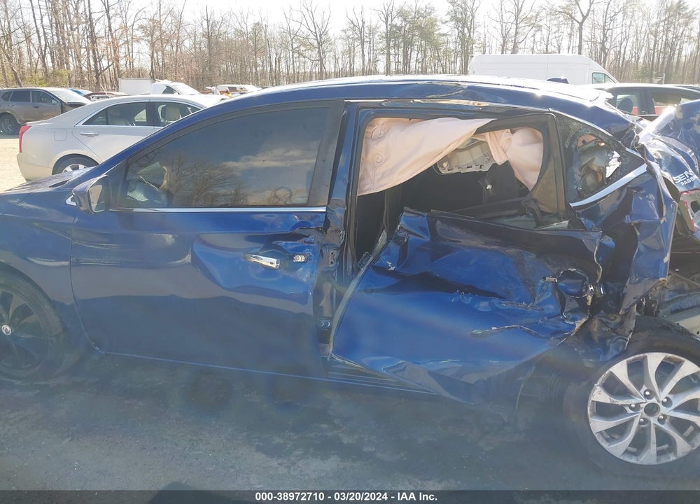 2018 NISSAN SENTRA SV VIN: 3N1AB7APXJY305499