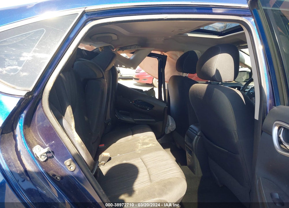 2018 NISSAN SENTRA SV VIN: 3N1AB7APXJY305499