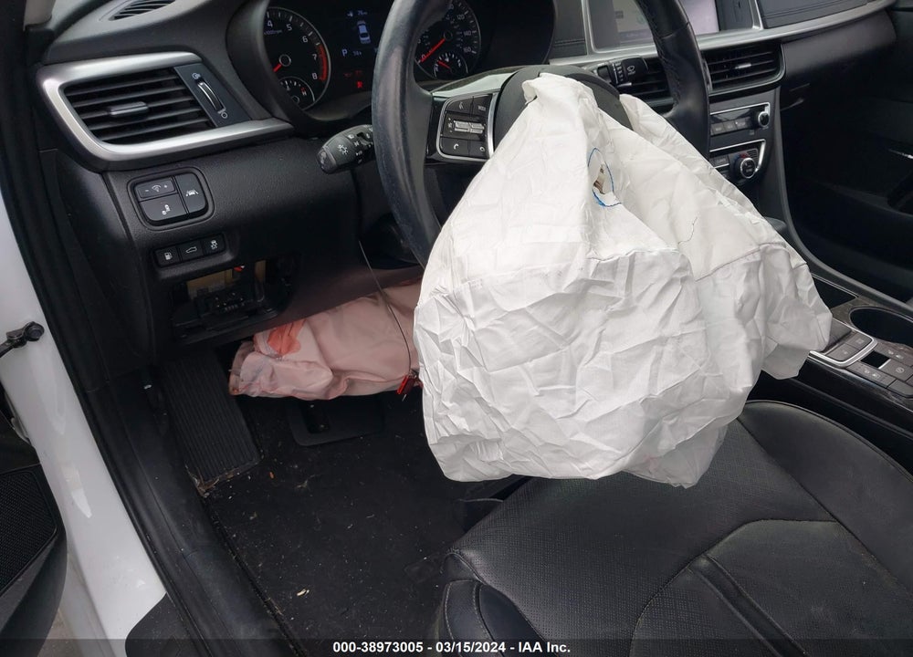 2019 KIA OPTIMA VIN: 5XXGU4L11KG303644