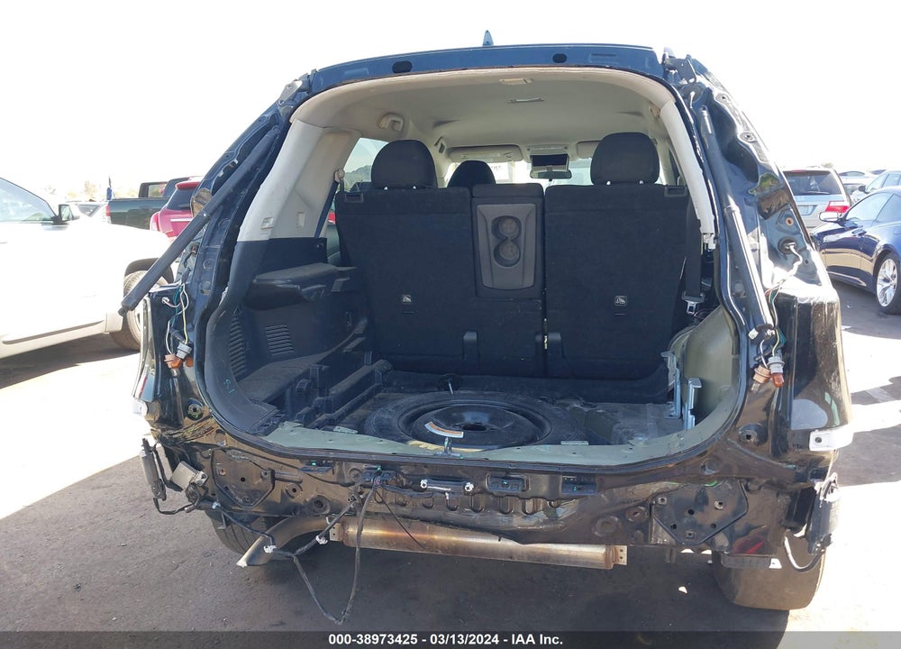 2018 NISSAN ROGUE SV VIN: 5N1AT2MT6JC746394
